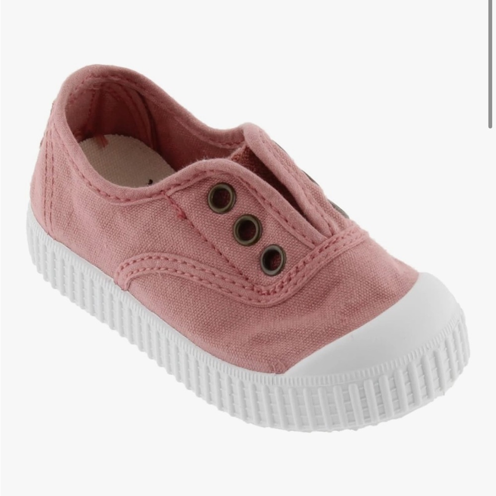 Pink Victoria Canvas Kids Shoe